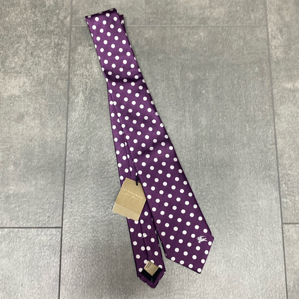 Authentic BNWT Burberry Tie